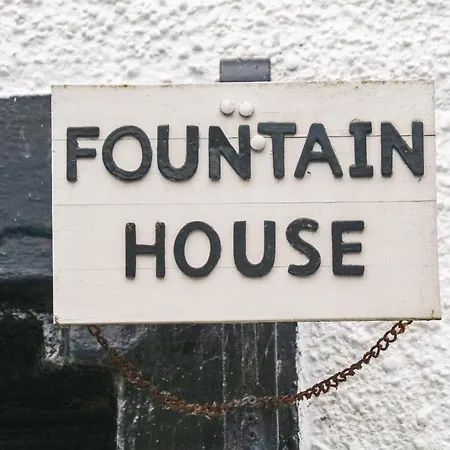 Fountain House Holiday home